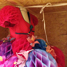 Imballaggio costumi teatrali